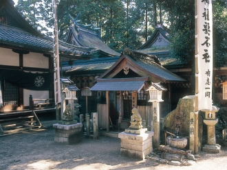 大村神社1
